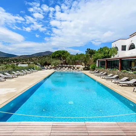 Carpe Diem Aparthotel 2*