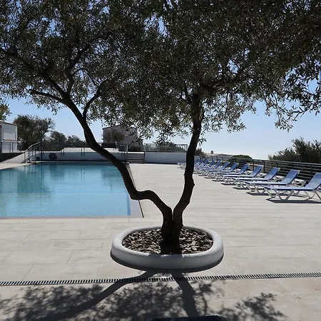 Ξενοδοχείο με διαμερίσματα Carpe Diem 2*